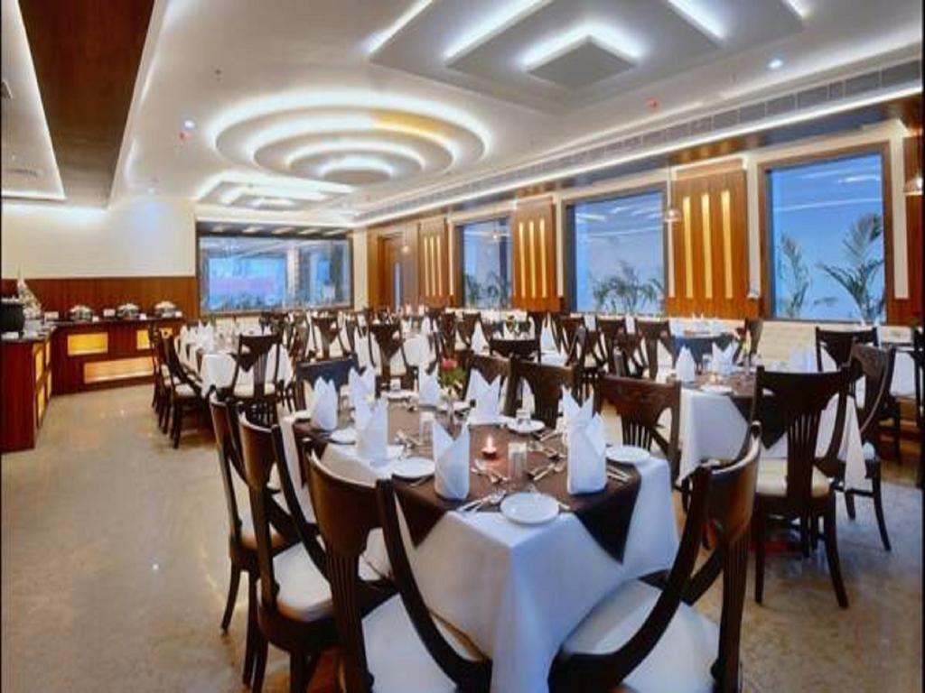 Hotel Seven Hills Tower Agra  Habitación foto