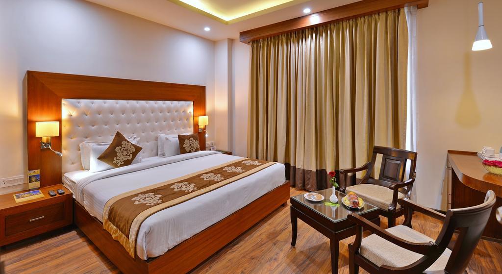Hotel Seven Hills Tower Agra  Exterior foto