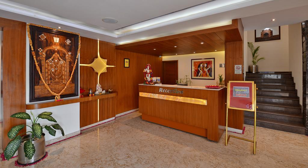Hotel Seven Hills Tower Agra  Exterior foto