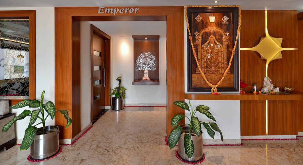 Hotel Seven Hills Tower Agra  Exterior foto