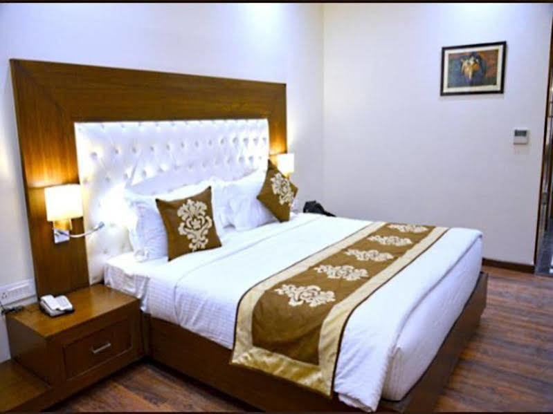 Hotel Seven Hills Tower Agra  Exterior foto